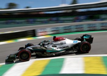 Дэвид Култхард предсказал сражение трёх команд за титул в 2023 году