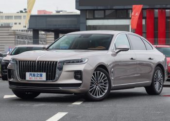 Geely Monjaro сертифицировали для РФ вторично, Hongqi H9 2WD («Красное знамя») — впервые