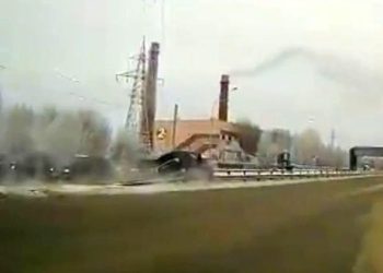 И прилёг такой на бочок: утреннее ДТП из Нижневартовска