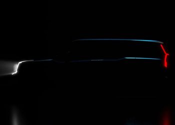 Kia показала тизер нового кроссовера и была уничтожена в комментариях