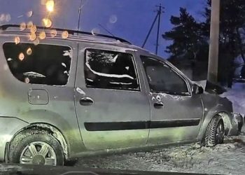 Любитель зимнего дрифта на переднем приводе нашёл свой столб