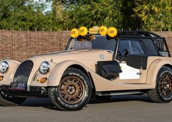 Morgan Plus Four CX-T с полным экспедиционным пакетом выставлен на