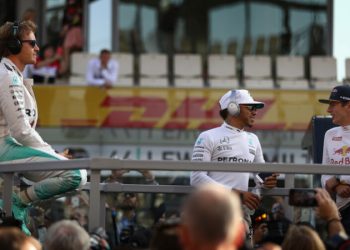 Нико Росбег: Ферстаппену было проще бороться с Хэмилтоном, чем мне