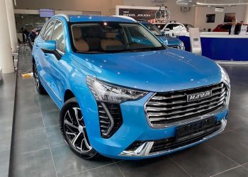 Самые популярные в России автомобили ноября. Цены и наличие