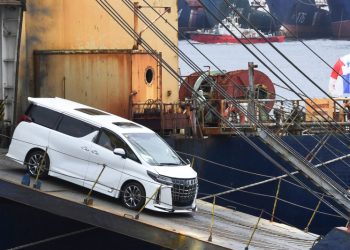 Таможня фиксирует рост ввоза автомобилей через Владивосток на 66%