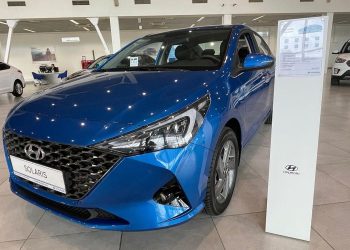 Теряют популярность и дорожают: что стало с автобестселлерами в России