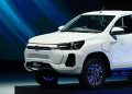 Toyota Hilux превратили в электромобиль