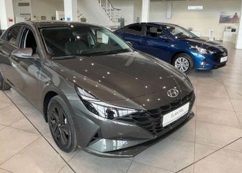 В Минпромторге назвали причину роста цен на импортные бюджетные машины