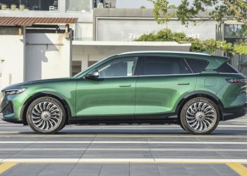 В России стартовали официальные продажи Voyah Free